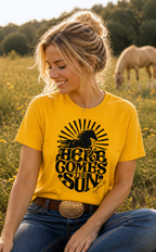 Equestrian Life Here Comes the Sun Horse Tee in yellow designed by Bricole Reincke